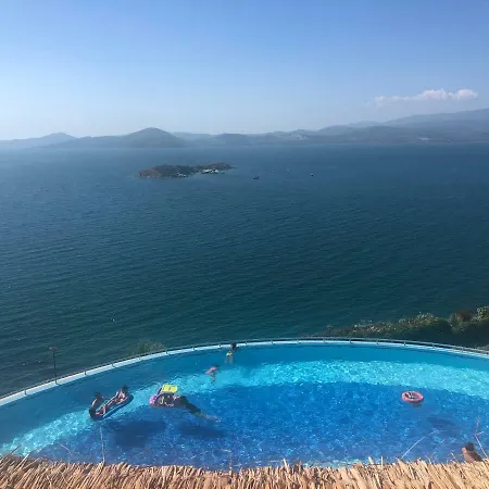Flamingo Redbud Gol Manzarali Daire Holiday home